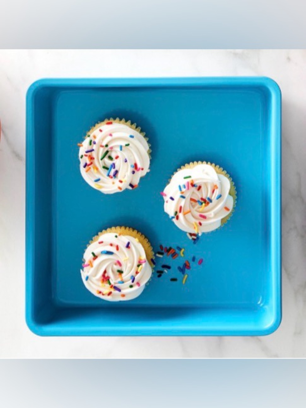 Williams Sonoma Flour Shop Blue Square Baking Pan